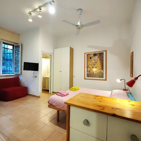 Apartment Easystudio - Solari Mailand