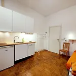Easystudio - Solari Apartman Milánó