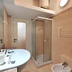 Easystudio - Solari * Milánó